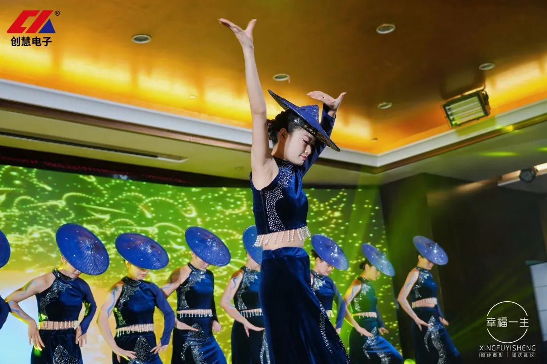 8a73f1ae-dfe9-44de-bd85-e0079297b4db.jpg
